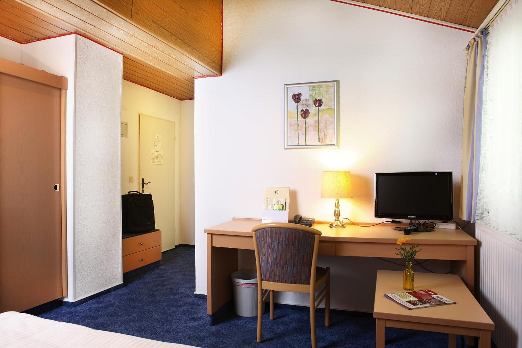 Hotel Harsshof Salzgitter Ngoại thất bức ảnh