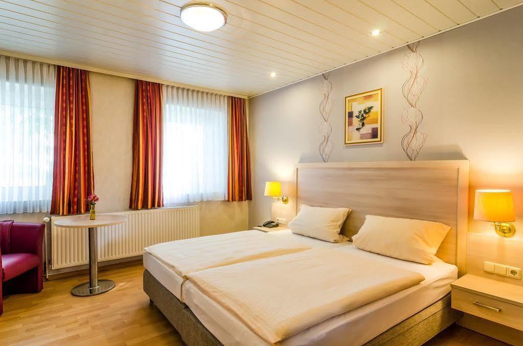 Hotel Harsshof Salzgitter Ngoại thất bức ảnh